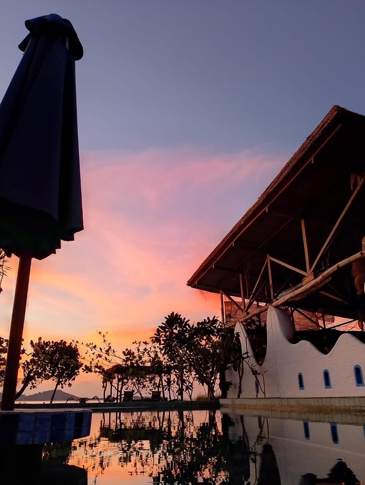 Shaya Cottage Sekotong Luaran gambar