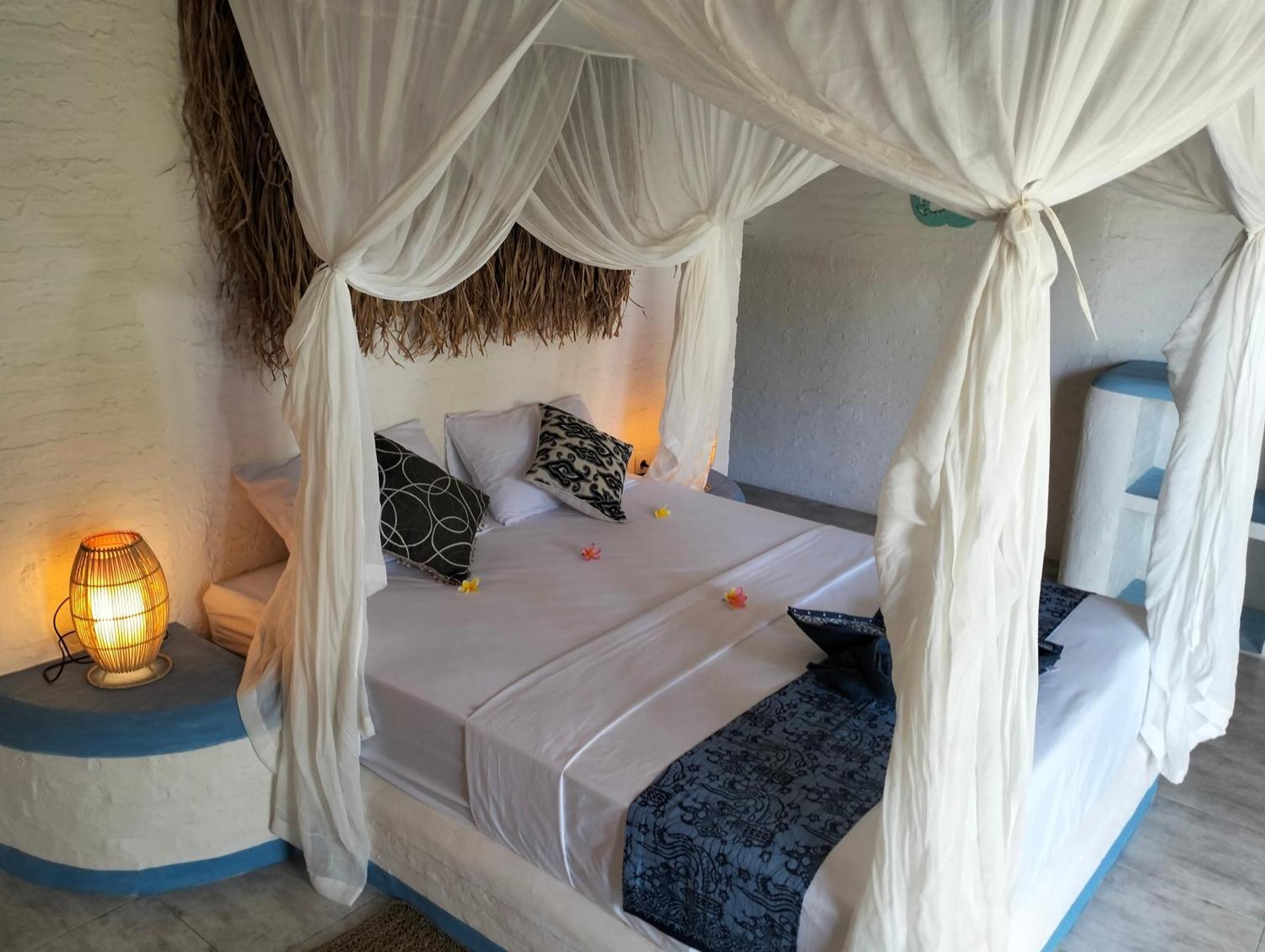 Shaya Cottage Sekotong Luaran gambar